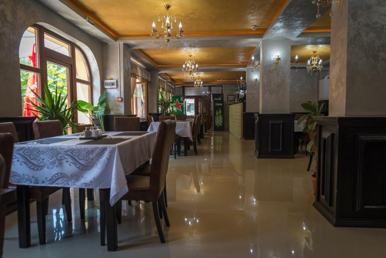 Hotel Foisor Букурещ Екстериор снимка